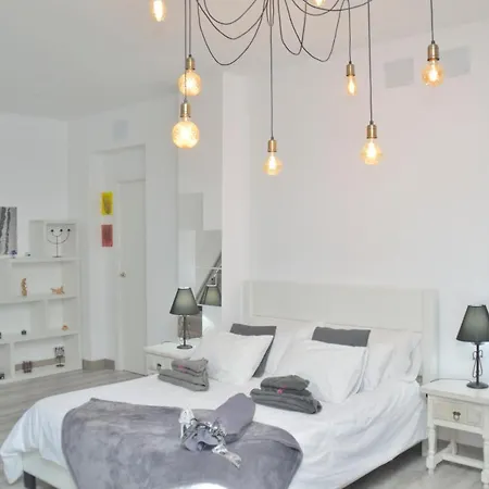 Casa Nodica * تاكورونتي